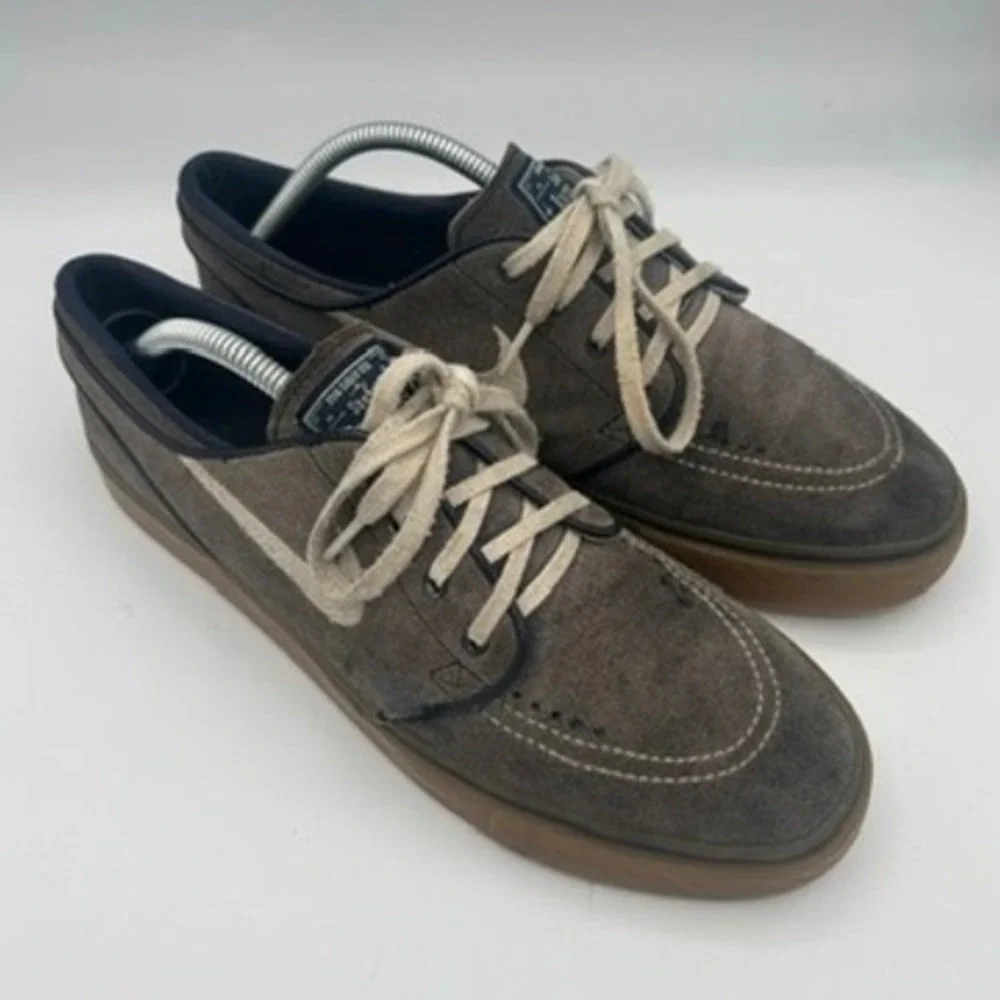 Nike SB ZOOM AIR Stefan Janoski Mens Sz 10 Gray Suede Skate Sneakers Gum Sole‎